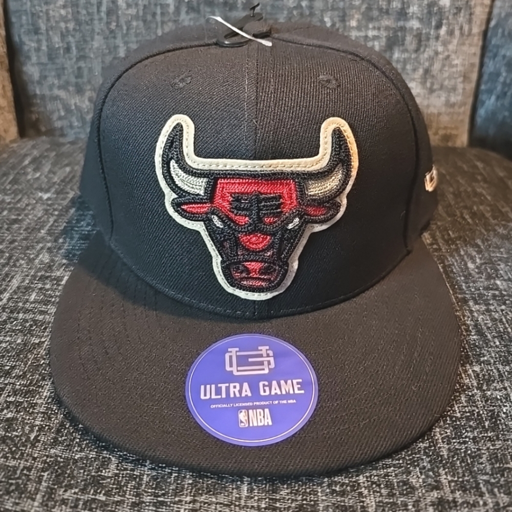 Ultra Game NBA Black Cap with Bull Logo